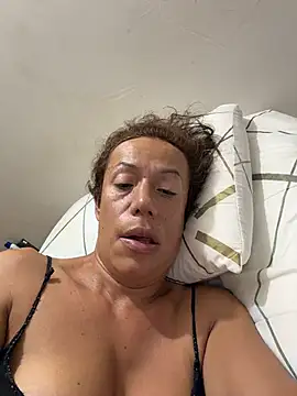 YOURSDEBORA online show from 04.20.26