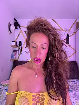 YOURSDEBORA online show from 06.21.26