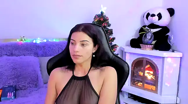 Snapshot of Arenne_rouse chatting on 12.05.24 Arenne rouse online show from 12.05.24