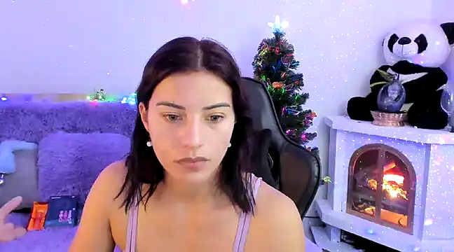 Snapshot of Arenne_rouse chatting on 12.11.24 Arenne rouse online show from 12.11.24