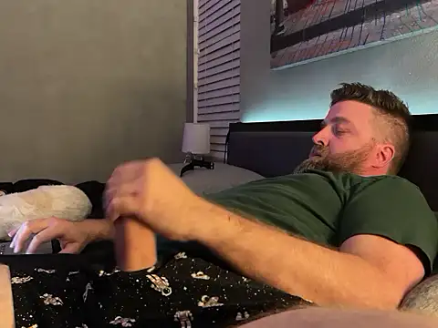 Snapshot of guy5151 chatting on 12.30.24 guy5151 online show from 12.30.24