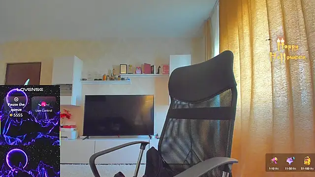 hot evil queen online show from 10.22.25