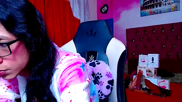 DaslyRoze online show from 02.15.25