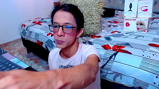 DaslyRoze online show from 03.12.25