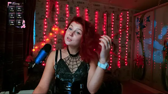 SmokyRose online show from 10.31.25