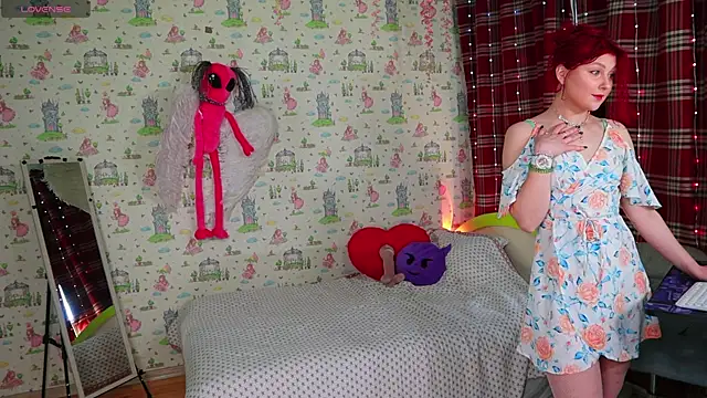 SmokyRose online show from 04.11.26