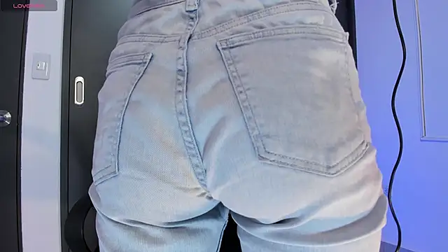 MeganWhite3 online show from 10.21.25