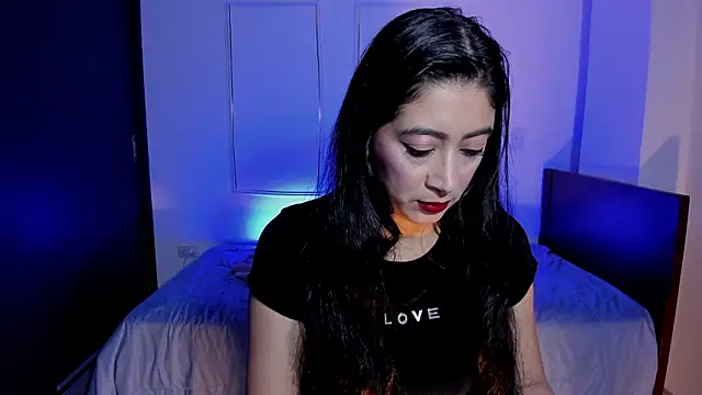 MeganWhite3 online show from 03.11.26