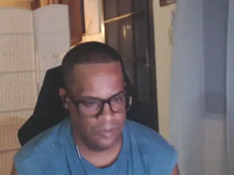 Snapshot of thesugar32 chatting on 07.19.26 thesugar32 online show from 07.19.26
