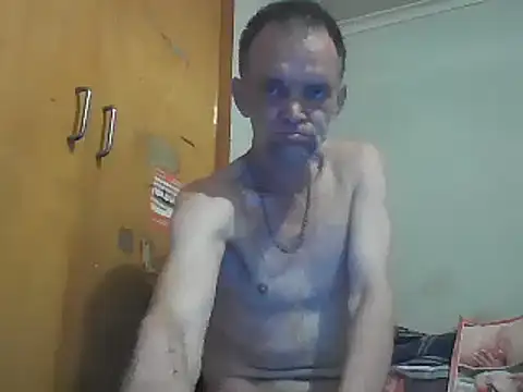 Snapshot of TooFknHorny1 chatting on 01.21.25 TooFknHorny1 online show from 01.21.25