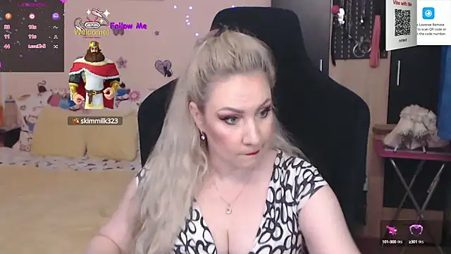 MissLexyGold online show from 12.06.24