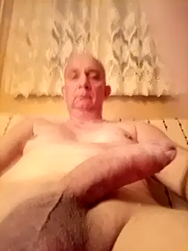 Snapshot of bigcock_marusz chatting on 01.14.25 bigcock marusz online show from 01.14.25