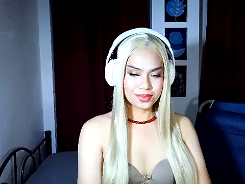 MistressLuna1 online show from 03.30.26