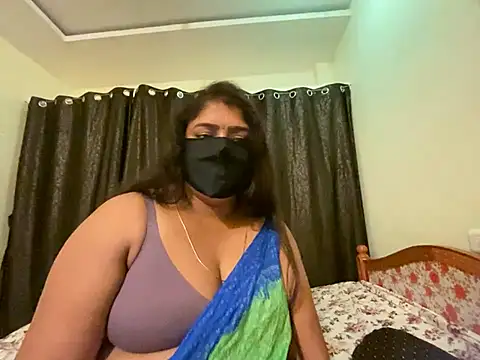 Snapshot of Love_4Sex chatting on 12.31.24 Love 4Sex online show from 12.31.24