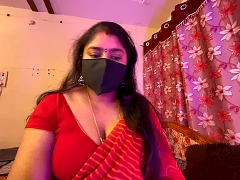 Snapshot of Love_4Sex chatting on 12.22.25 Love 4Sex online show from 12.22.25