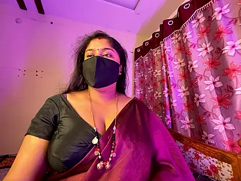 Snapshot of Love_4Sex chatting on 01.19.26 Love 4Sex online show from 01.19.26