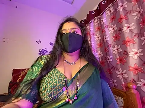 Snapshot of Love_4Sex chatting on 02.15.26 Love 4Sex online show from 02.15.26