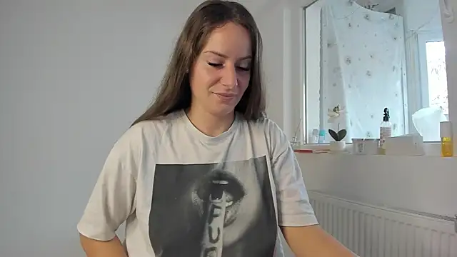 DiamondKay online show from 11.26.25