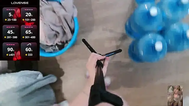Blondiewithanass online show from 05.27.26