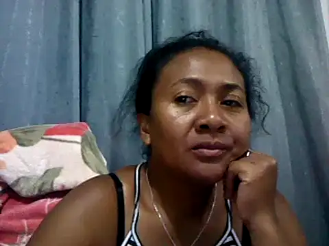 sexyladii online show from 10.20.25