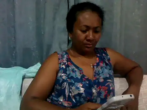 sexyladii online show from 12.18.25