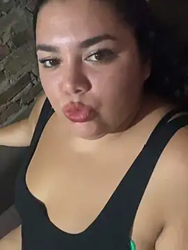 Snapshot of artemisabbw chatting on 02.15.26 artemisabbw online show from 02.15.26