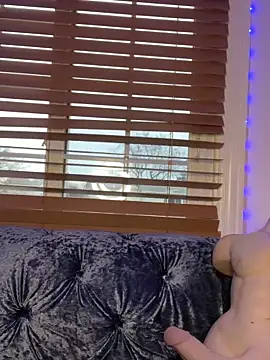 LittleMissEeve online show from 02.05.25