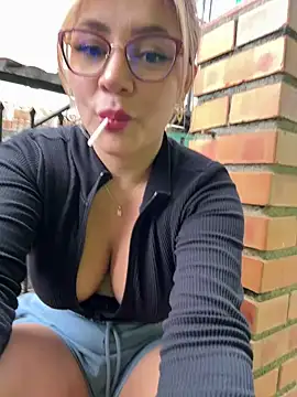 DIANITA 1988 online show from 12.19.24