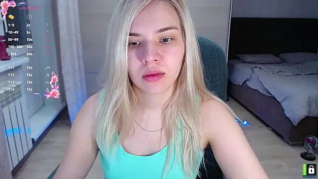 Lana  Nova online show from 12.08.24