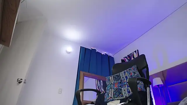 lizzy squirt online show from 01.17.25