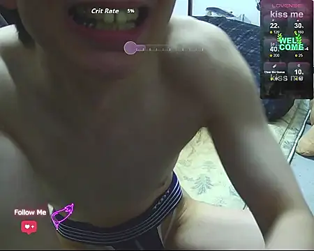 Snapshot of whoaretu chatting on 10.23.25 whoaretu online show from 10.23.25