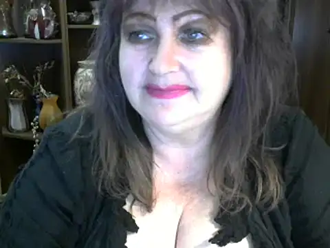 Snapshot of ElenaZed chatting on 12.05.24 ElenaZed online show from 12.05.24
