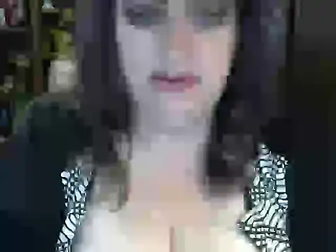 Snapshot of ElenaZed chatting on 12.28.24 ElenaZed online show from 12.28.24