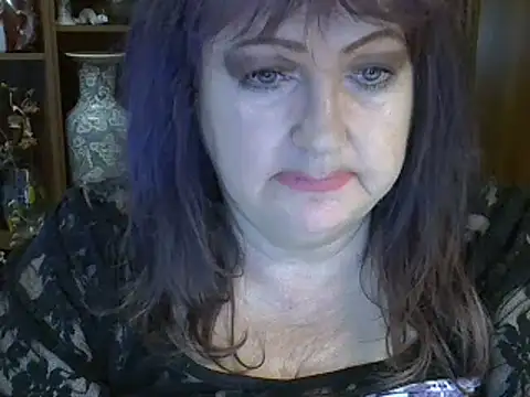 Snapshot of ElenaZed chatting on 02.14.25 ElenaZed online show from 02.14.25