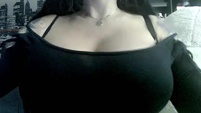 stormylana online show from 04.17.26