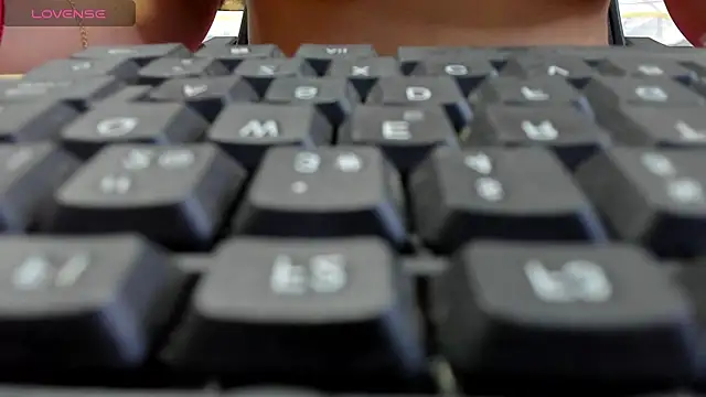 sweetfabianaxl online show from 11.21.25