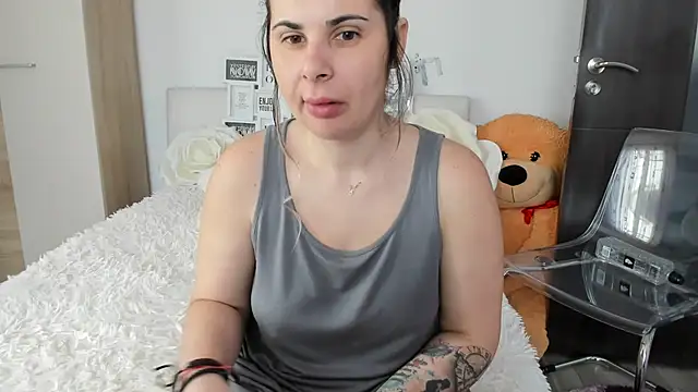 sweetemy4u online show from 04.03.26