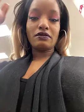 Snapshot of NicoleCocksXXX chatting on 02.04.25 NicoleCocksXXX online show from 02.04.25