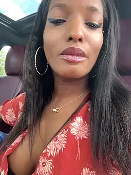 Snapshot of NicoleCocksXXX chatting on 04.04.26 NicoleCocksXXX online show from 04.04.26