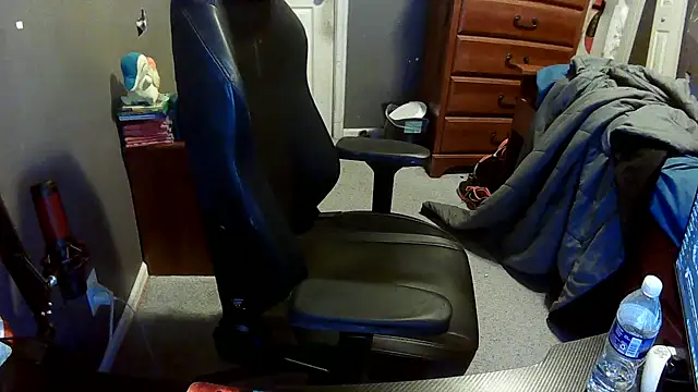 Snapshot of Neovergil0 chatting on 01.27.25 Neovergil0 online show from 01.27.25