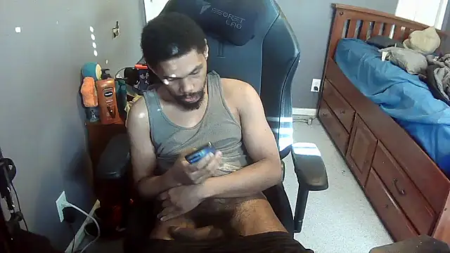 Snapshot of Neovergil0 chatting on 10.31.25 Neovergil0 online show from 10.31.25