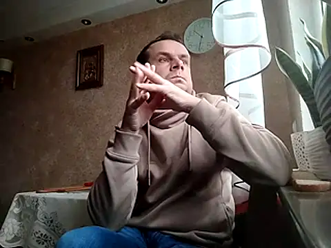 Snapshot of grzes19763 chatting on 10.23.25 grzes19763 online show from 10.23.25