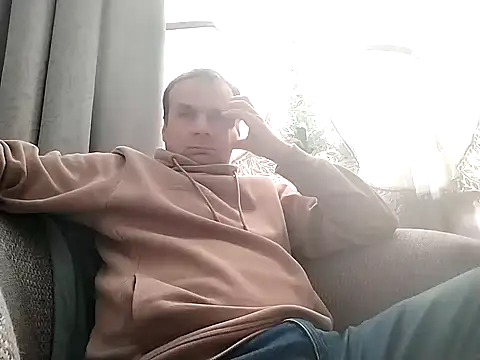 Snapshot of grzes19763 chatting on 11.13.25 grzes19763 online show from 11.13.25