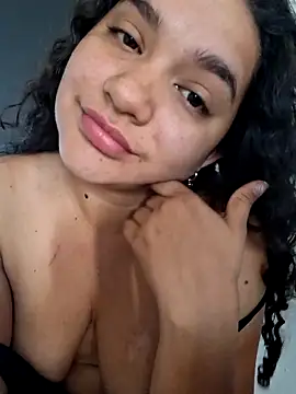 Snapshot of blerstefan1 chatting on 09.25.25 blerstefan1 online show from 09.25.25