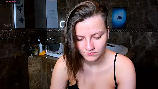 MelindaTin online show from 02.21.25