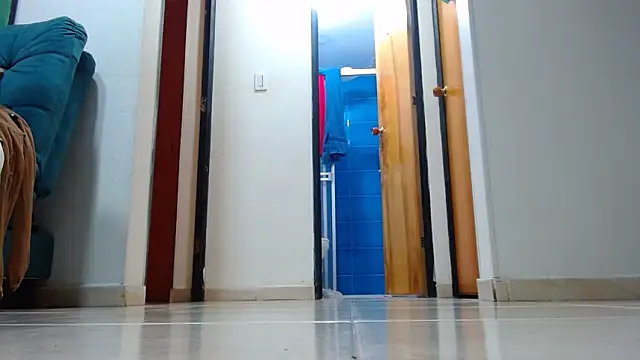 Ixchel Anaid online show from 03.08.25