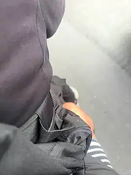 Ixchel Anaid online show from 11.26.25