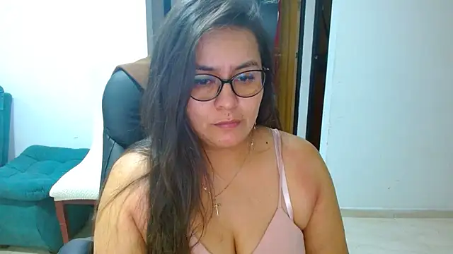 Ixchel Anaid online show from 05.24.26