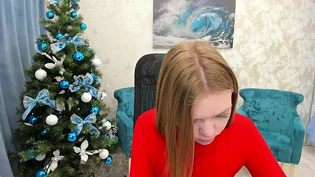 Strawberrye online show from 12.10.24