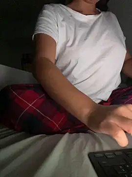 Snapshot of Aestheticsgirl chatting on 10.07.25 Aestheticsgirl online show from 10.07.25